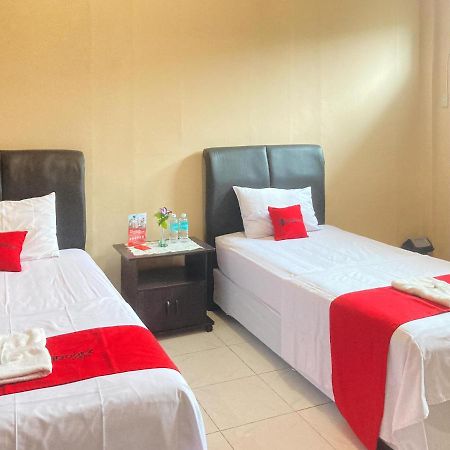 Hotel Meurah Mulia Syariah Lamnyong Exteriör bild