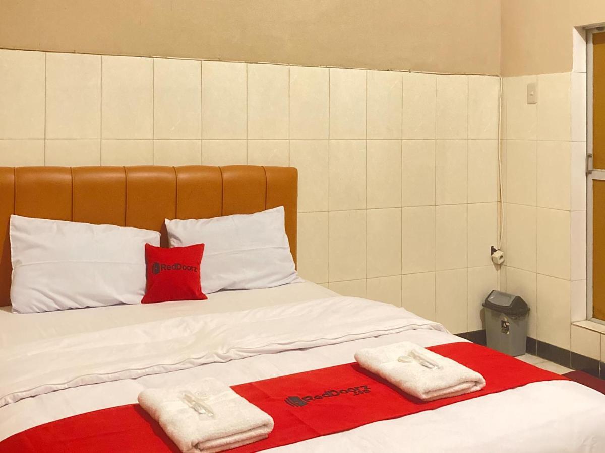 Hotel Meurah Mulia Syariah Lamnyong Exteriör bild